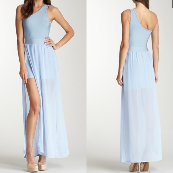 Stretta Dresses & Skirts - Stretta Siwa One-Shoulder Dress